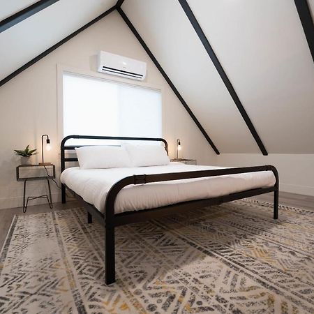Basecamp Lodge Маунт-Шаста Екстер'єр фото