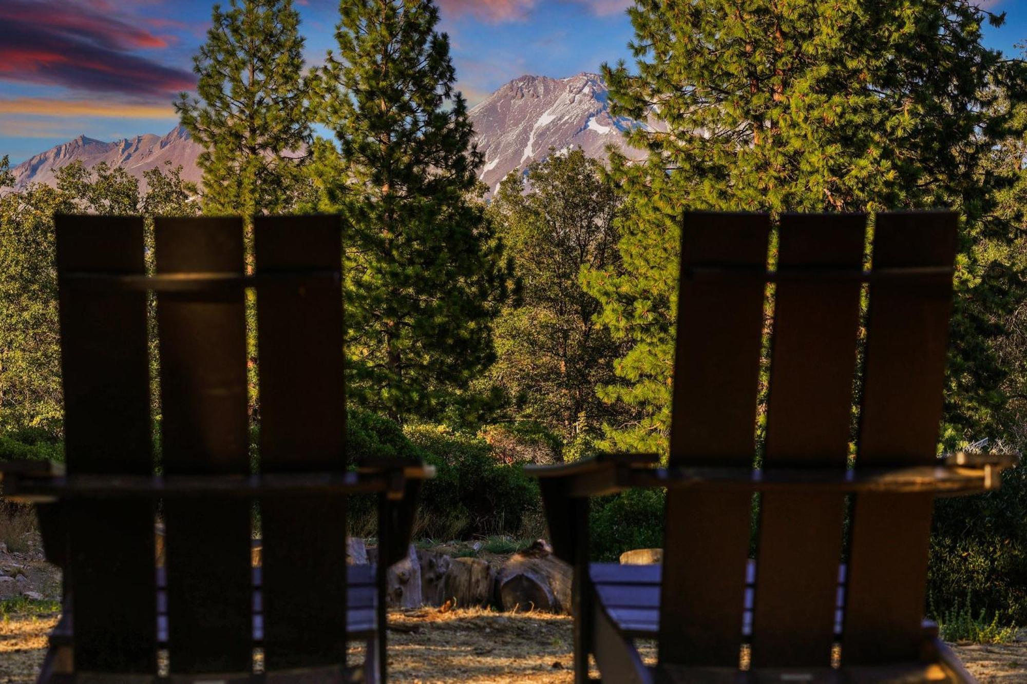 Basecamp Lodge Маунт-Шаста Екстер'єр фото